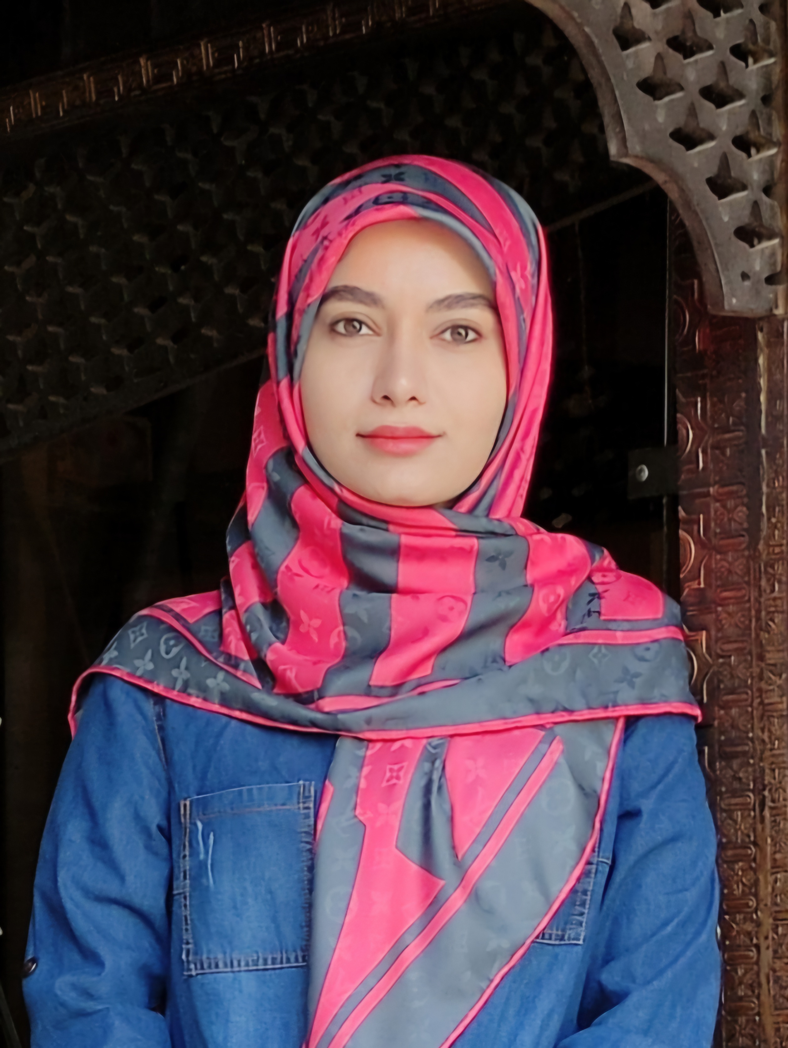 مبیناظهوری.jpg